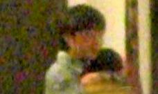 这家伙应该无法翻身了吧！