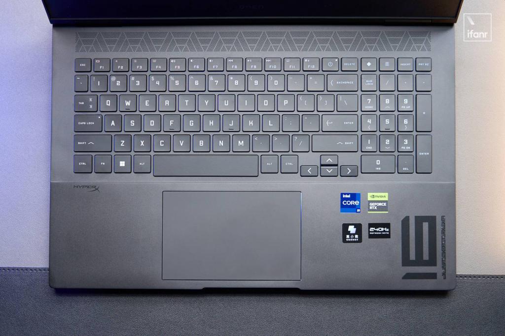 OMEN 暗影精灵 10 评测：游戏本中的六边形战士