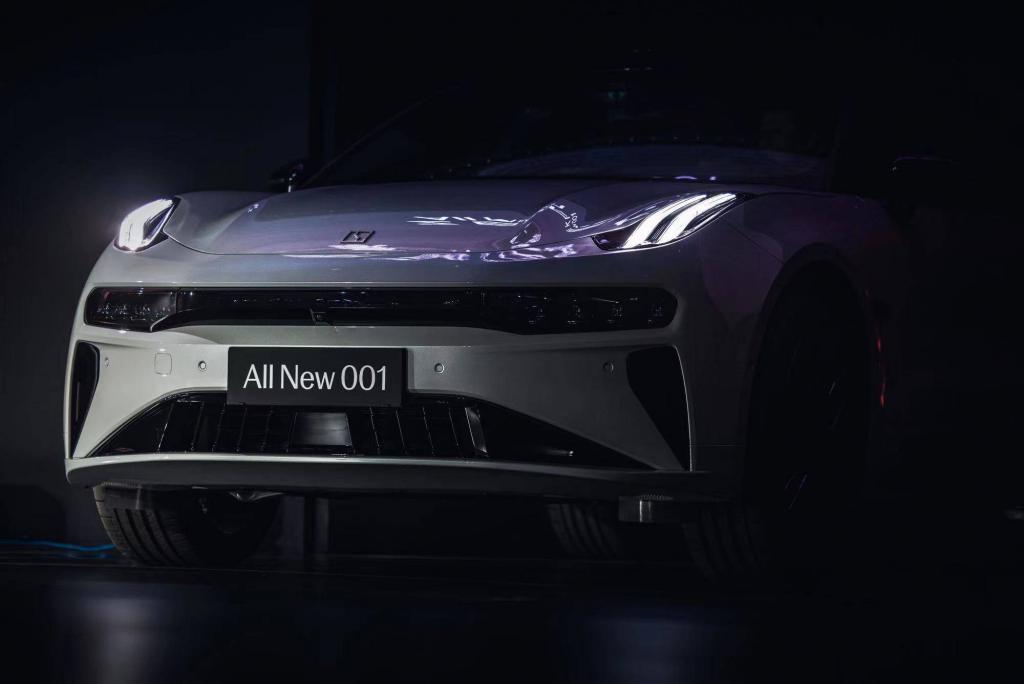 全新极氪 001 上市！充电速度全球第一，但价格才是最大惊喜