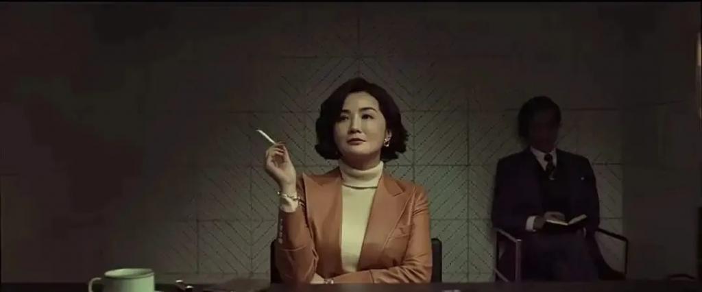 拉倒吧，你还不如直接让她坐牢呢…