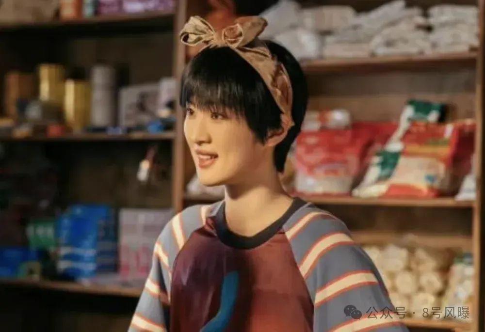 嘲着嘲着，路转粉了？