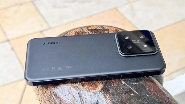 小米14被评为MWC最佳手机 外媒：希望在更多地方上市