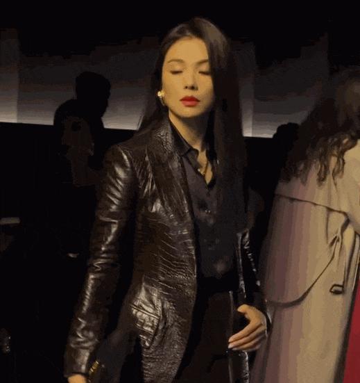 唐嫣对比刘诗诗，骨相老去和皮相老去的差距一目了然