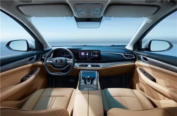 9.98万起 赛力斯蓝电E5月交付破5000台：华为、比亚迪技术支持