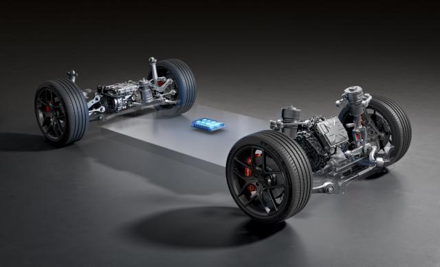 华为「傲界」，直面「仰望」