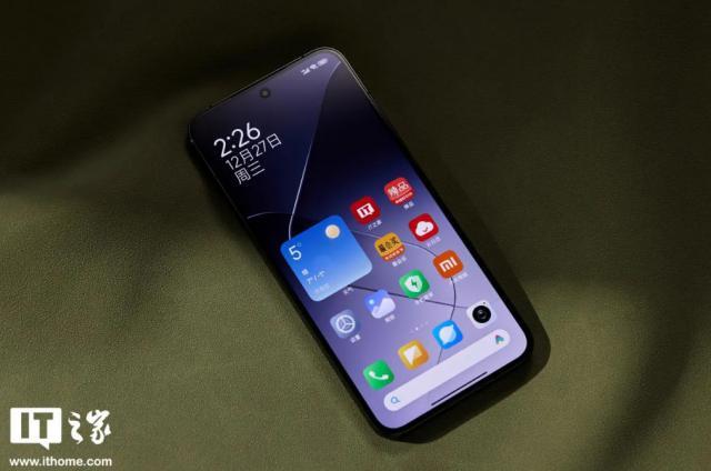 消息称小米 15 系列手机测试单点超声波指纹，直曲双尺寸战略不变