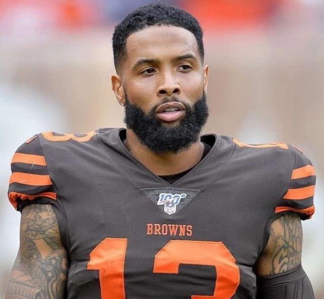 很震惊！金姐的新男友是妹妹的前男友？！