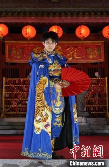 外交部发声：大熊猫是中国的国宝，深受世界各国人民喜爱