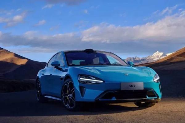 不听劝的小米，又被比亚迪上了一课