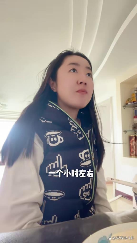 “点读机女孩”高君雨罹患脑瘤,开颅手术前拍剃光头视频