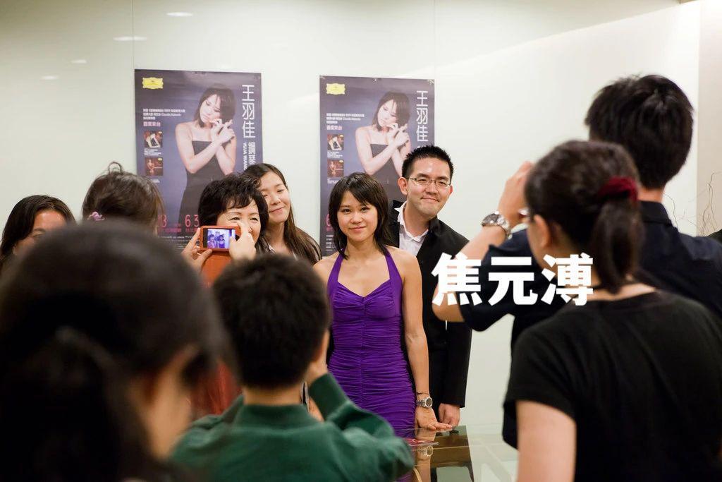 章子怡都追捧的华裔钢琴魔女，斩获格莱美的她什么来头