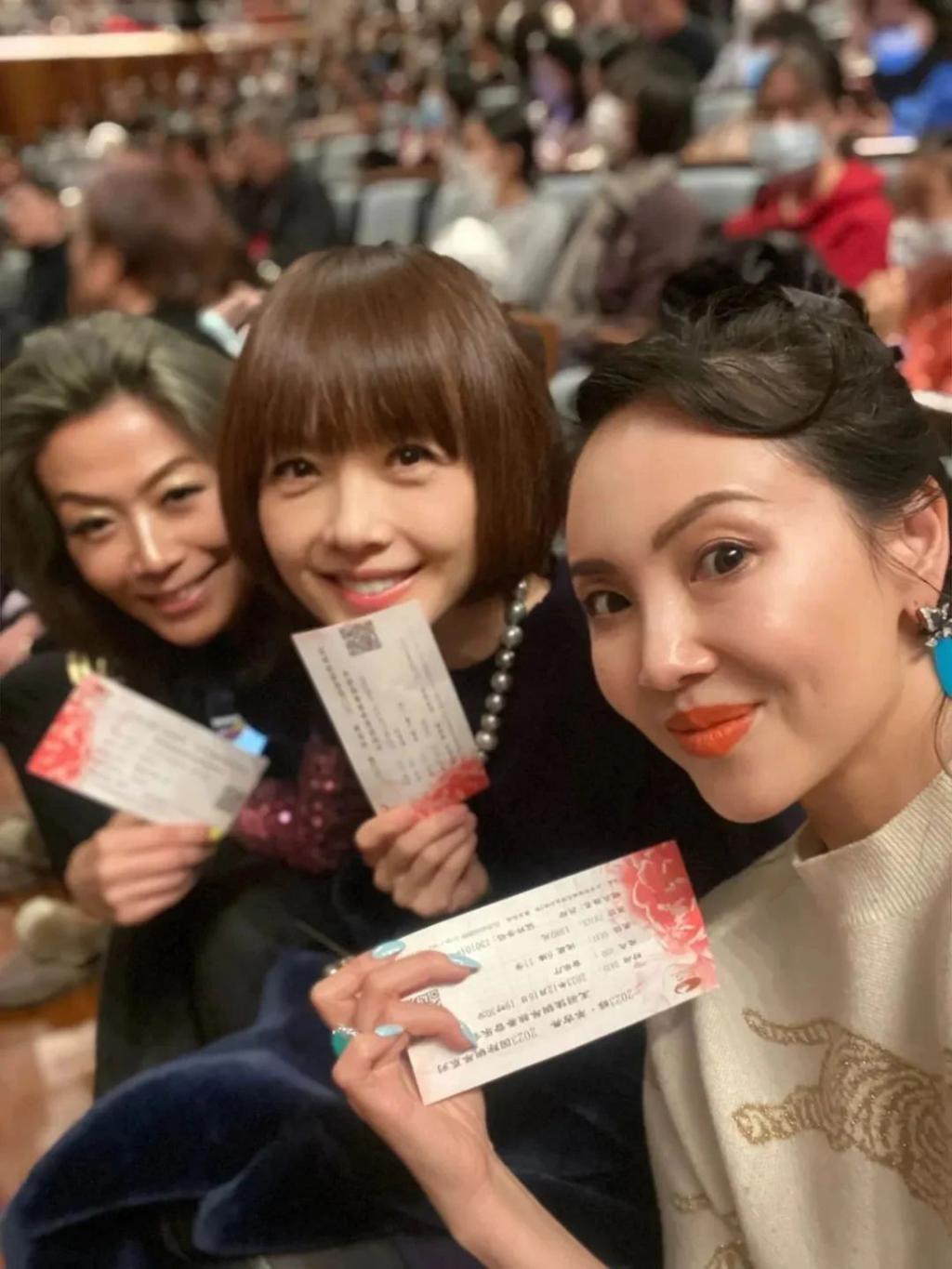 章子怡都追捧的华裔钢琴魔女，斩获格莱美的她什么来头
