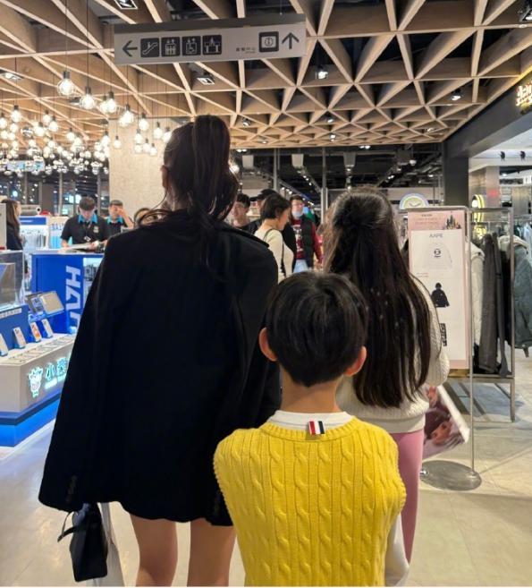 不想看他俩秀恩爱，又怕他俩分手？