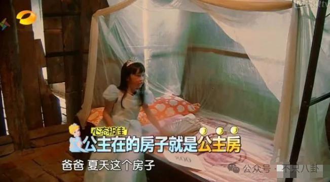 十年前他俩被预言会婚变，现在果然离婚离到狗血洒一地……