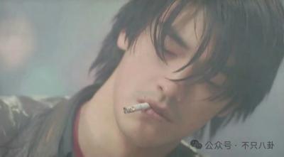 这位男神与女主播隐婚了?不知道多少女生要心碎啦