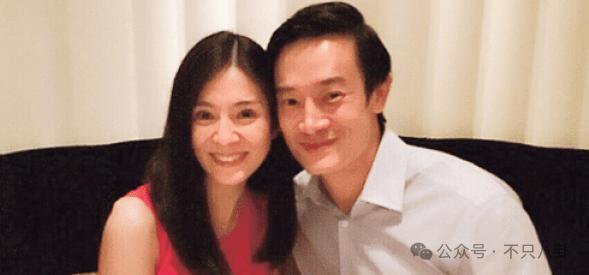 这位男神与女主播隐婚了?不知道多少女生要心碎啦