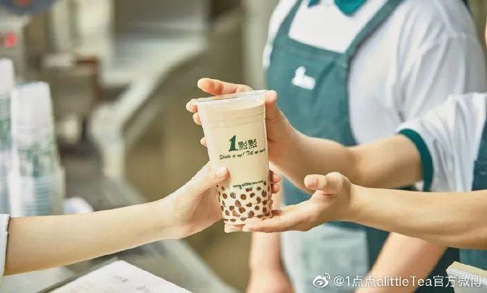 年入50亿的奶茶网红鼻祖，彻底「摆烂」了