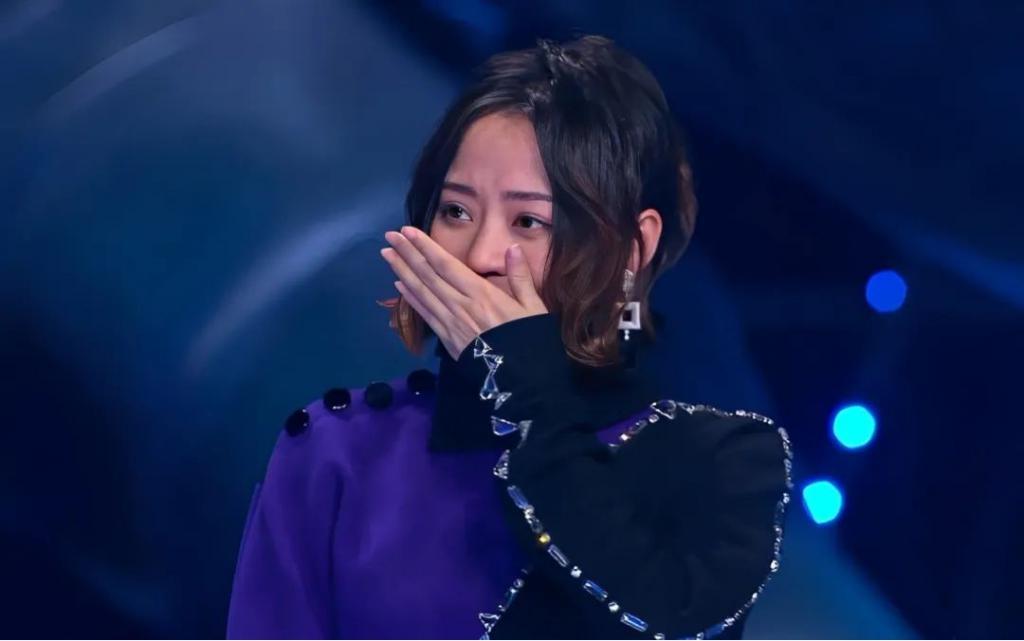 被坑6个亿！女明星恋爱脑下场太惨了