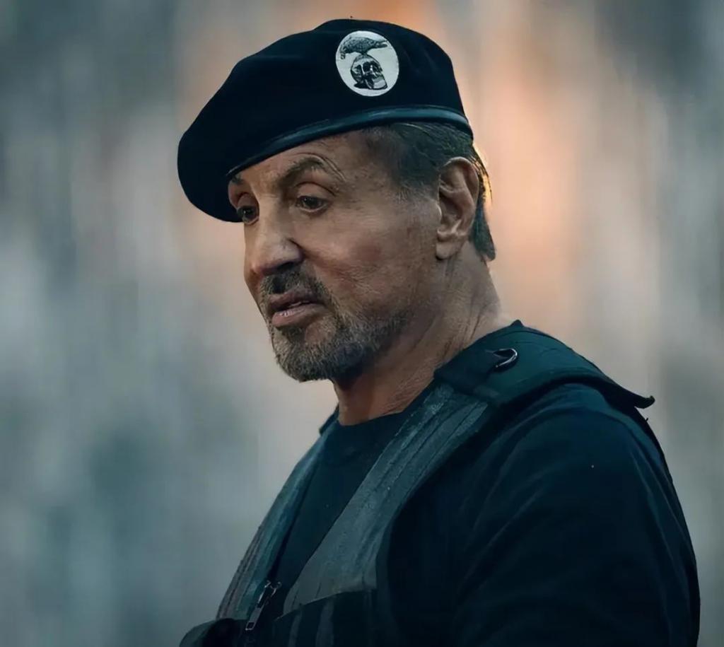 表面是八十亿票房影人，实际却挂零蛋，求求“杨紫们”别再吹了