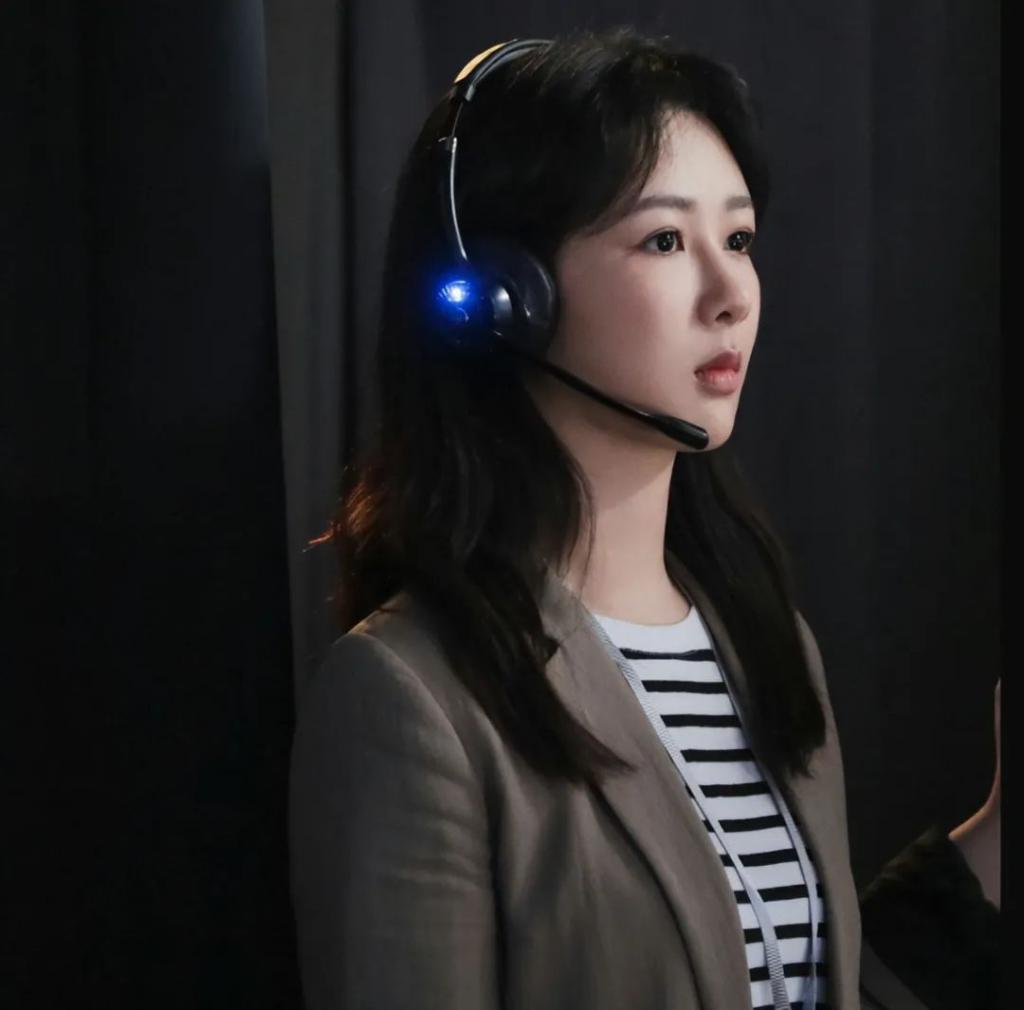 表面是八十亿票房影人，实际却挂零蛋，求求“杨紫们”别再吹了