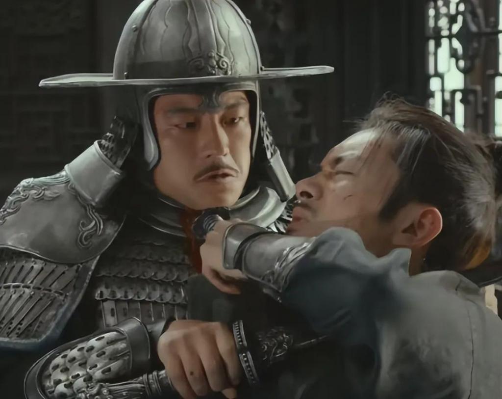 表面是八十亿票房影人，实际却挂零蛋，求求“杨紫们”别再吹了