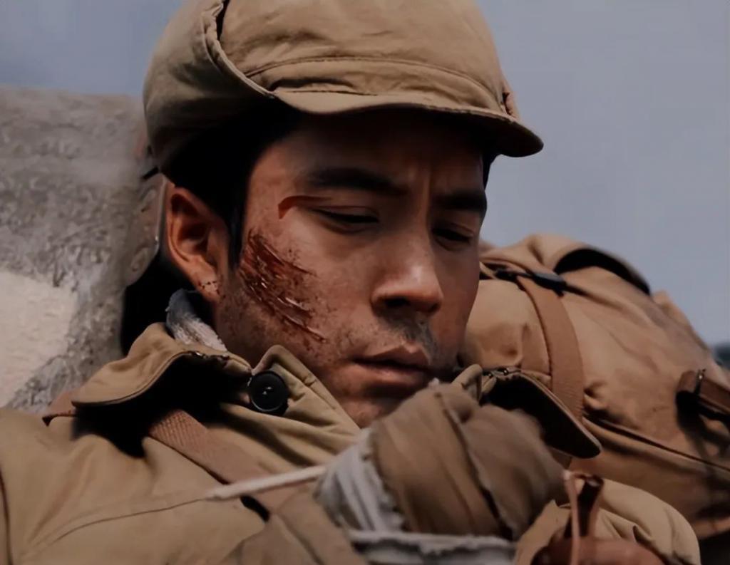 表面是八十亿票房影人，实际却挂零蛋，求求“杨紫们”别再吹了