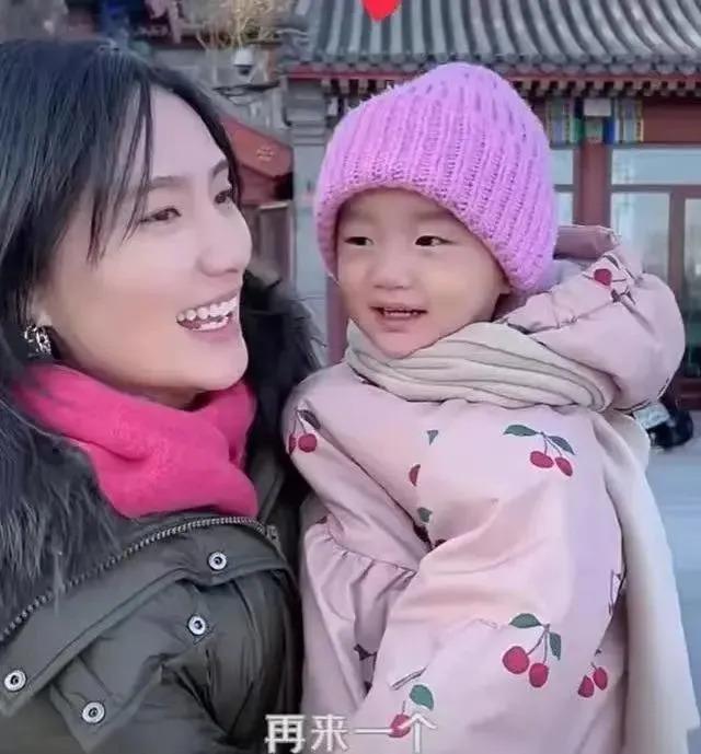10亿？李亚鹏到底拿了王菲多少钱……