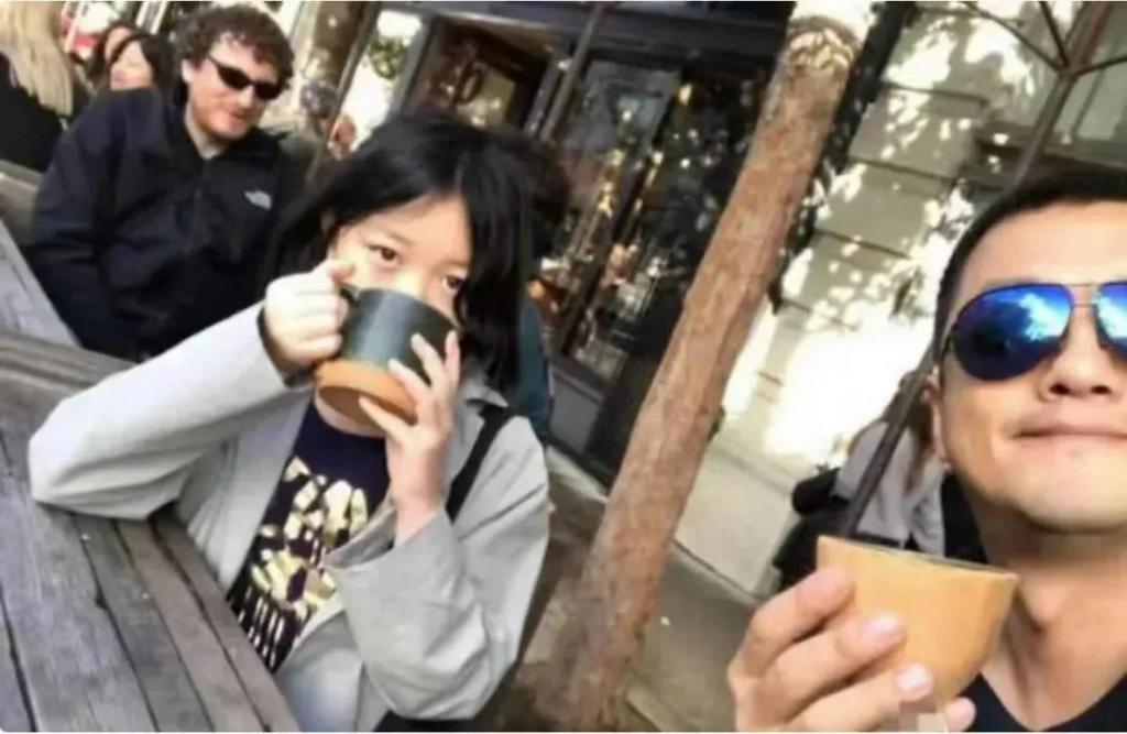 10亿？李亚鹏到底拿了王菲多少钱……