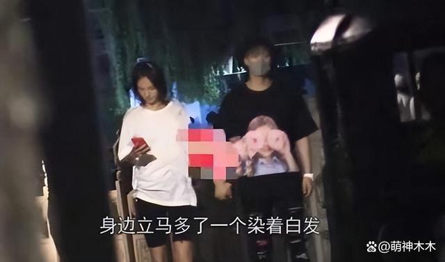 好事将近？金晨被拍带礼拜访胡夏父母，此前直言自己不结婚