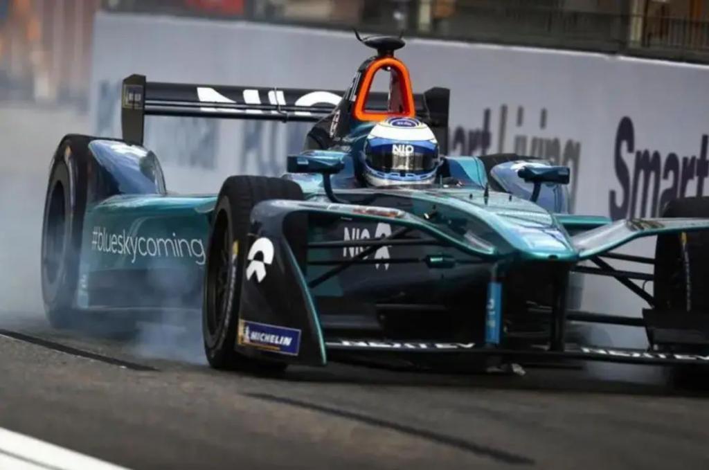 “实在人”李斌