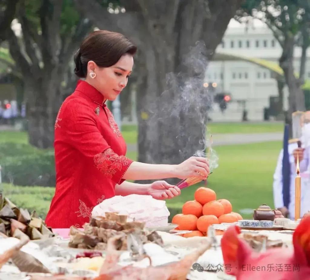 贵妃彻底失宠？9300亿王后又变美的泰王室有什么样的泼天富贵