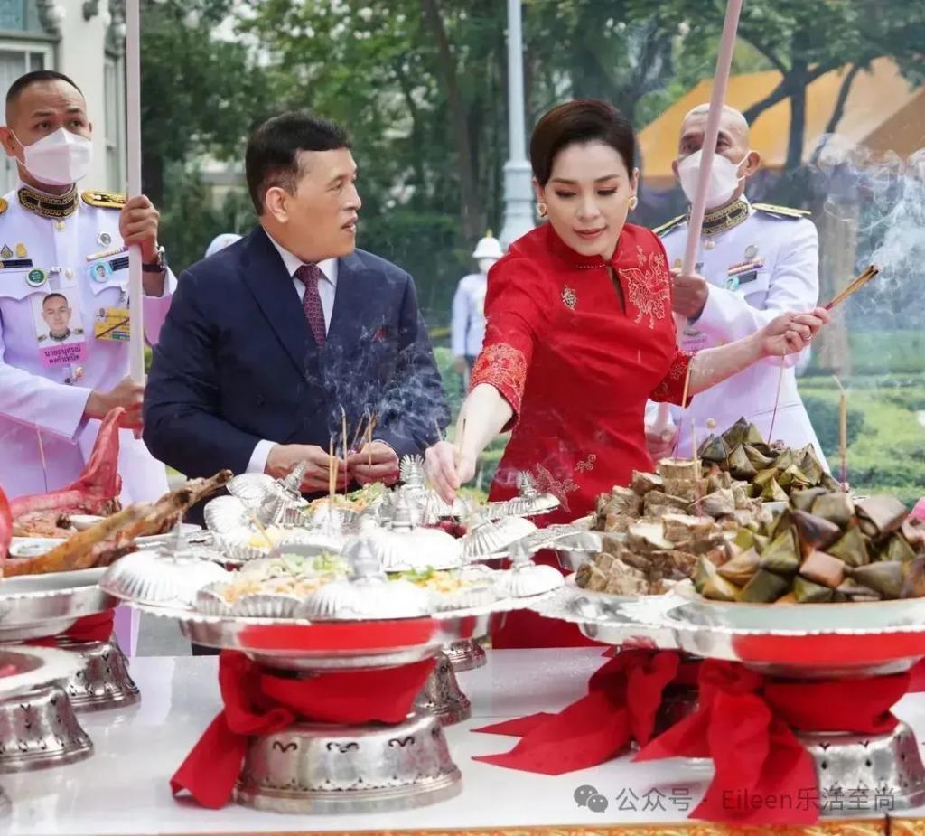 贵妃彻底失宠？9300亿王后又变美的泰王室有什么样的泼天富贵