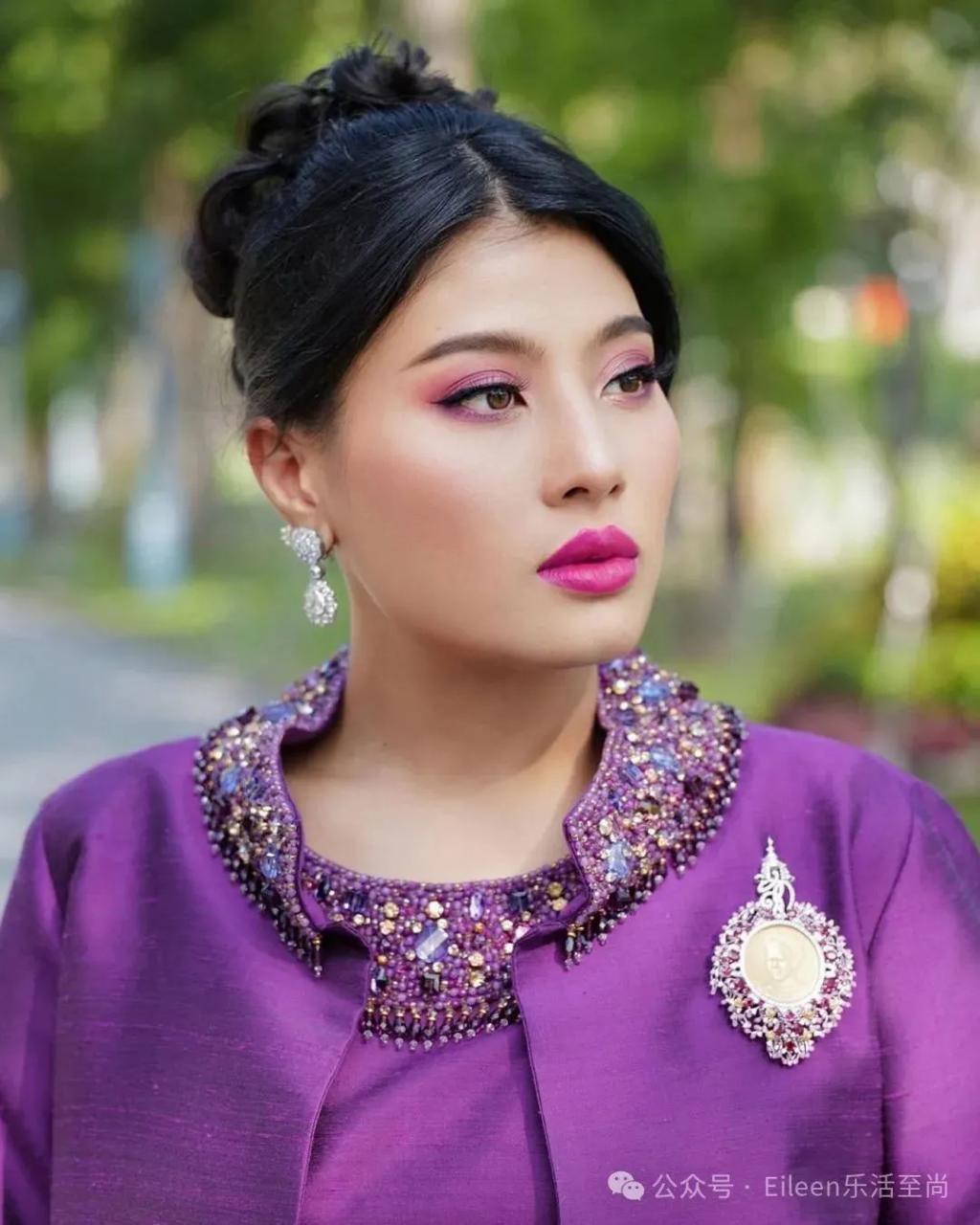 贵妃彻底失宠？9300亿王后又变美的泰王室有什么样的泼天富贵