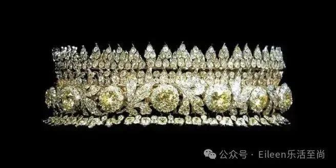 贵妃彻底失宠？9300亿王后又变美的泰王室有什么样的泼天富贵