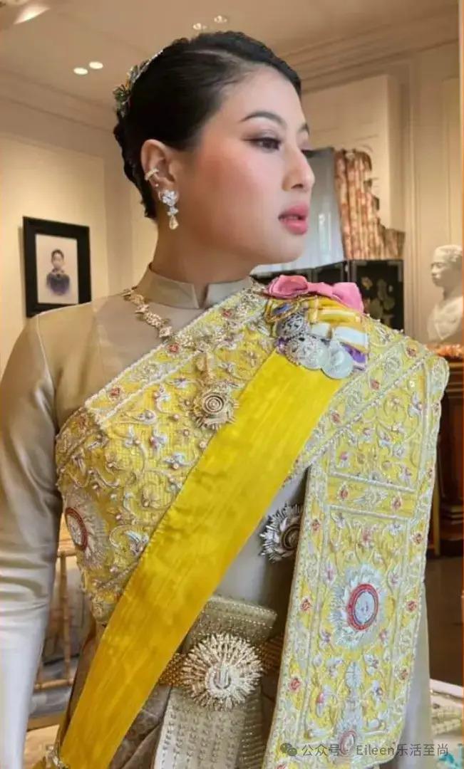 贵妃彻底失宠？9300亿王后又变美的泰王室有什么样的泼天富贵