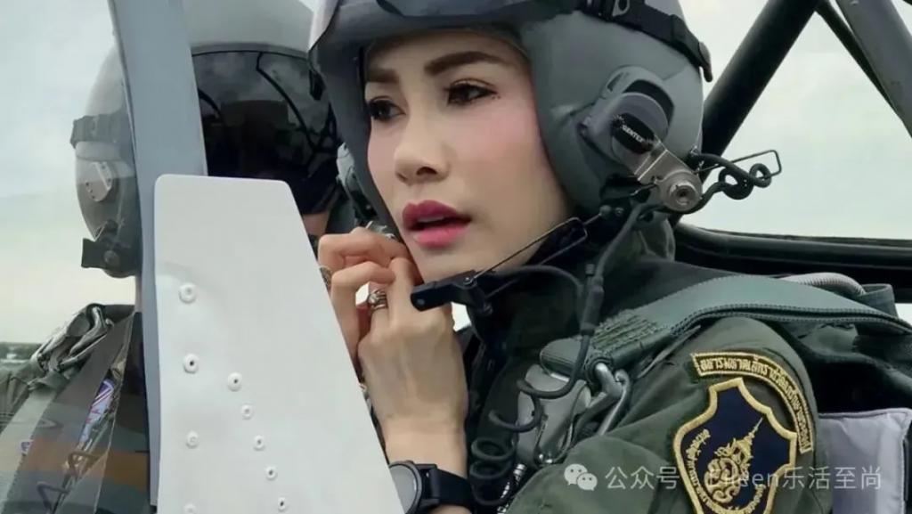 贵妃彻底失宠？9300亿王后又变美的泰王室有什么样的泼天富贵