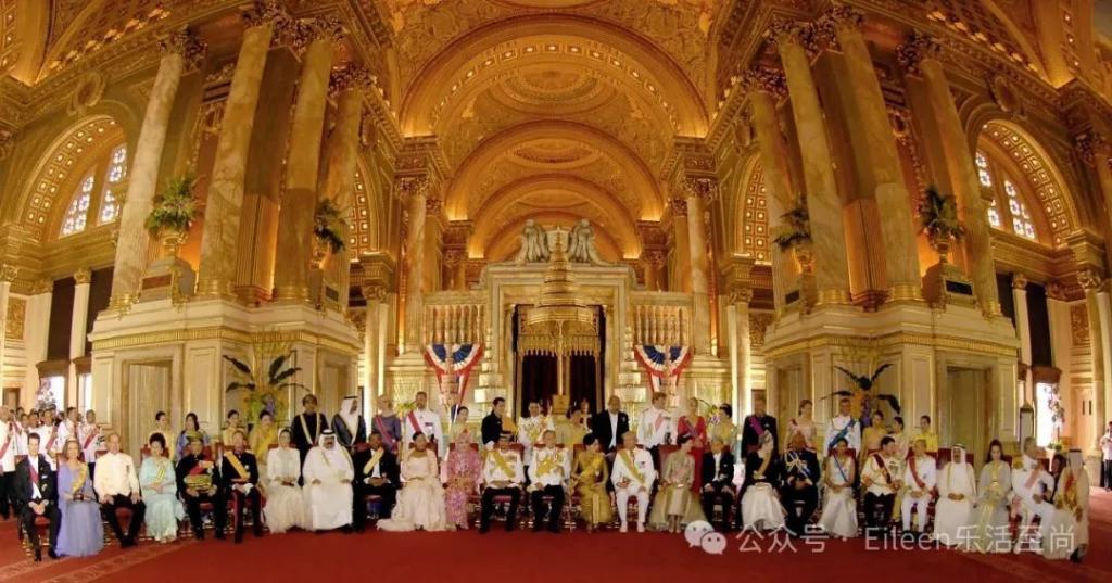 贵妃彻底失宠？9300亿王后又变美的泰王室有什么样的泼天富贵