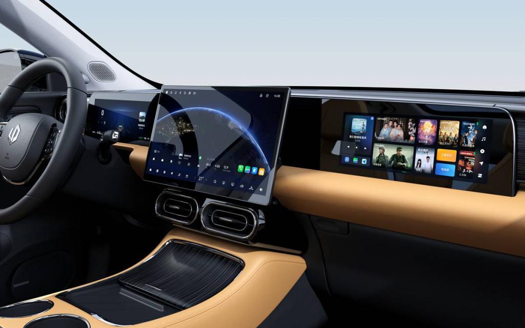 极氪卷完，零跑接着卷，16 万 的 C10 就有激光雷达 Orin-X 骁龙 8295