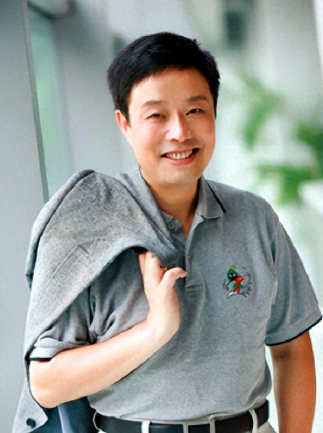 "央视最不靠谱的人":主持天气预报近30年的他,其实是个"临时工"