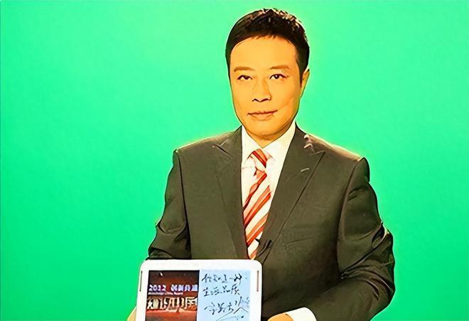 "央视最不靠谱的人":主持天气预报近30年的他,其实是个"临时工"