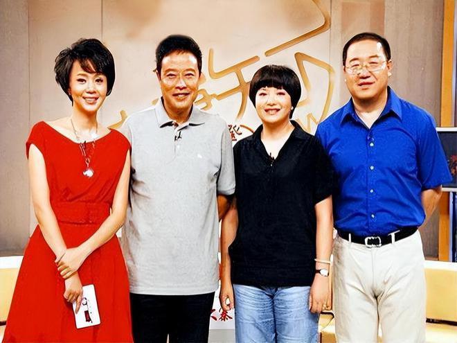 "央视最不靠谱的人":主持天气预报近30年的他,其实是个"临时工"