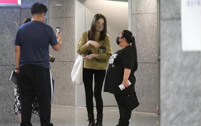 许玮甯邱泽婚礼进度曝光，目前许玮甯正在备孕中