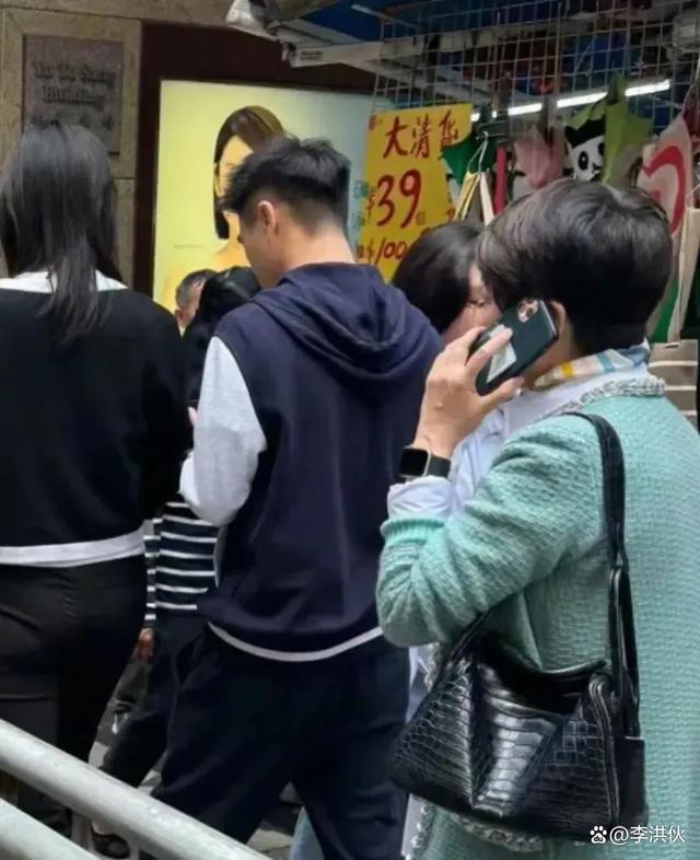 赌王三太低调庆70大寿，赌王去世后，姨太太们追求舒服