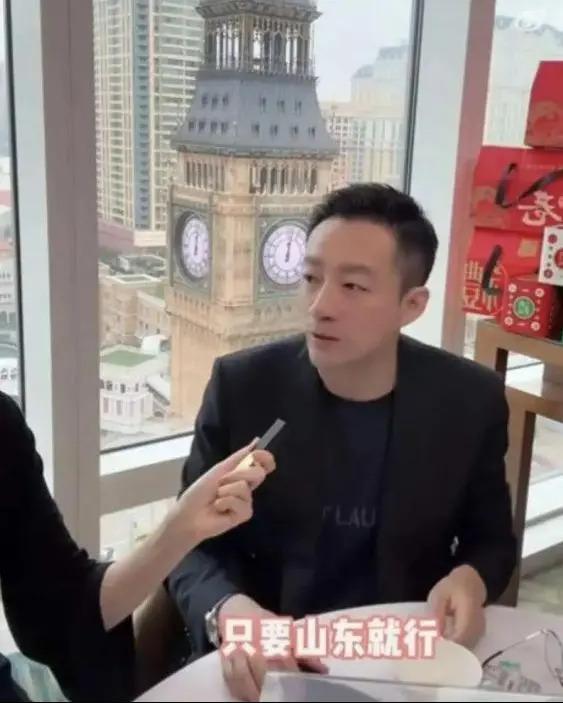 汪小菲新女友曝光：结过婚、疑似整容、还是劈腿惯犯？