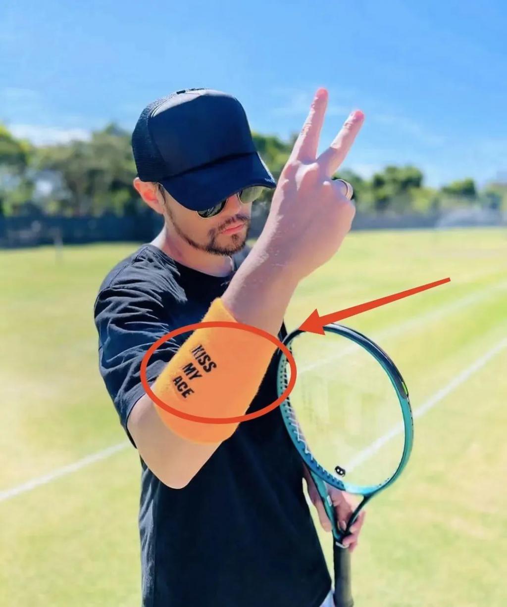 Lisa进霉霉演唱会就像去串门，网友：这是天王想要的排面