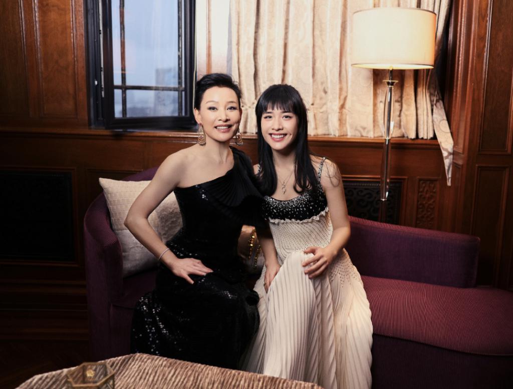 还记得影后陈冲吗？两个女儿都毕业于世界顶级名校？