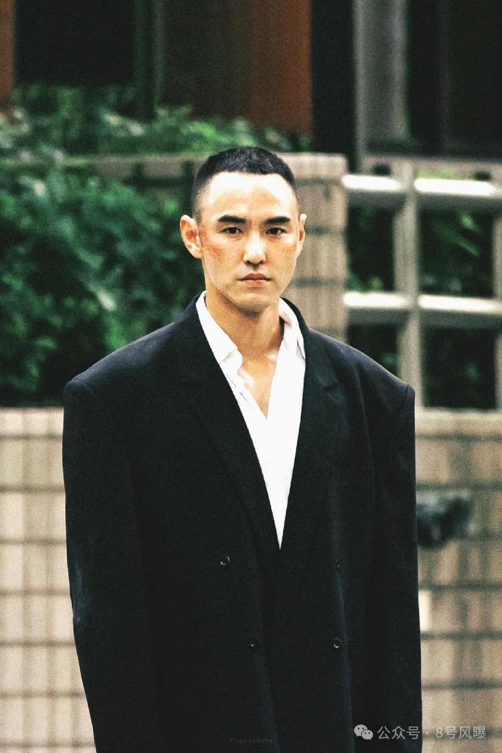 最近他杀疯了