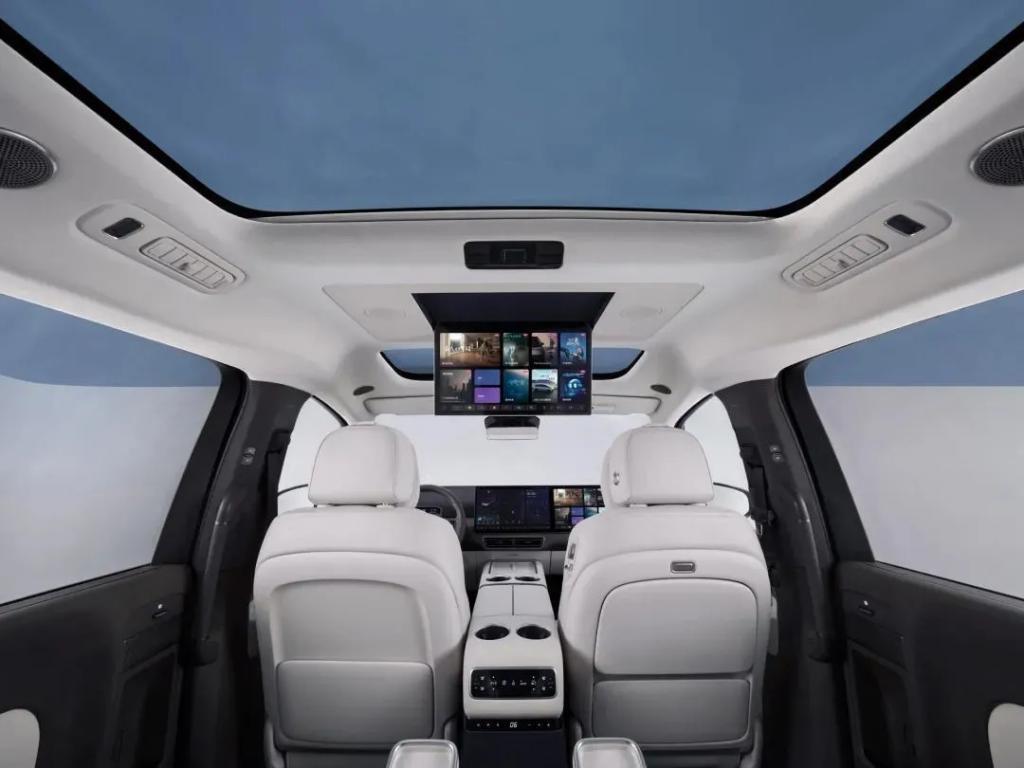 比亚迪降价，害惨理想？