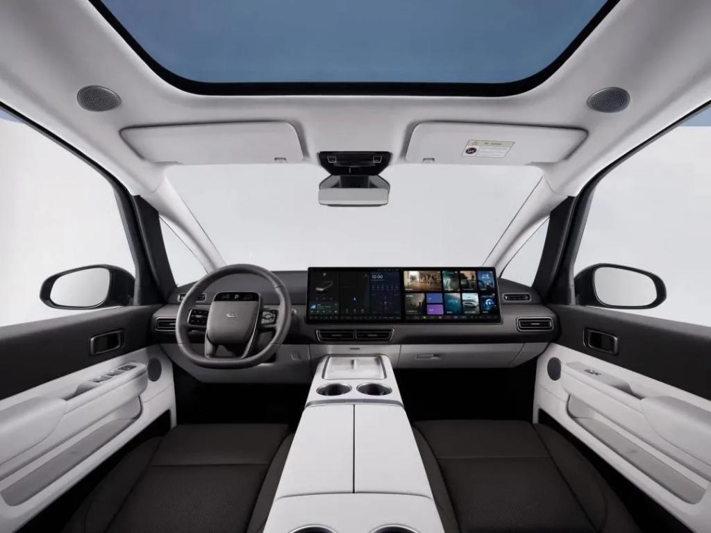 比亚迪降价，害惨理想？