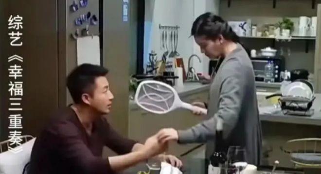 汪小菲直播间被冲！被喊话上大S同款胸贴，本人反应被指没放下